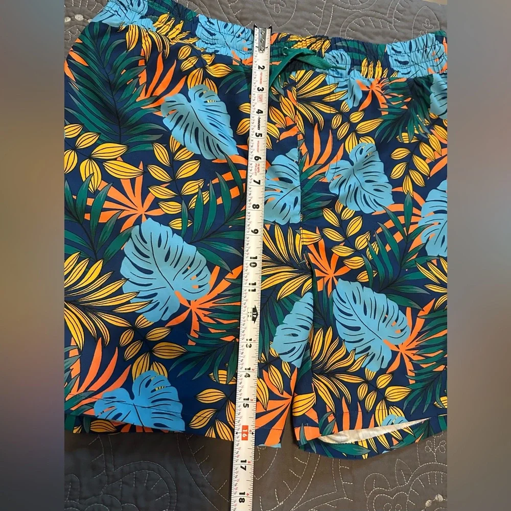 Thereabouts Boys Multi Palm Swim Trunks NWT Size XS 6/7